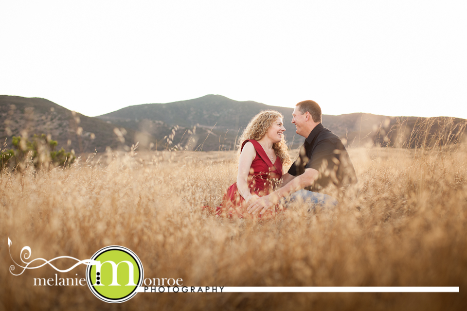 Engagement photo session in san diego field
