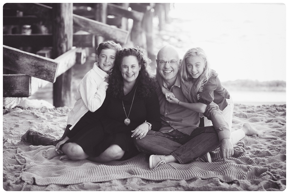 Crystal Pier San Diego Beach Photographer holiday mini sessions,san diego family photographer wedding photography baby senior pictures,